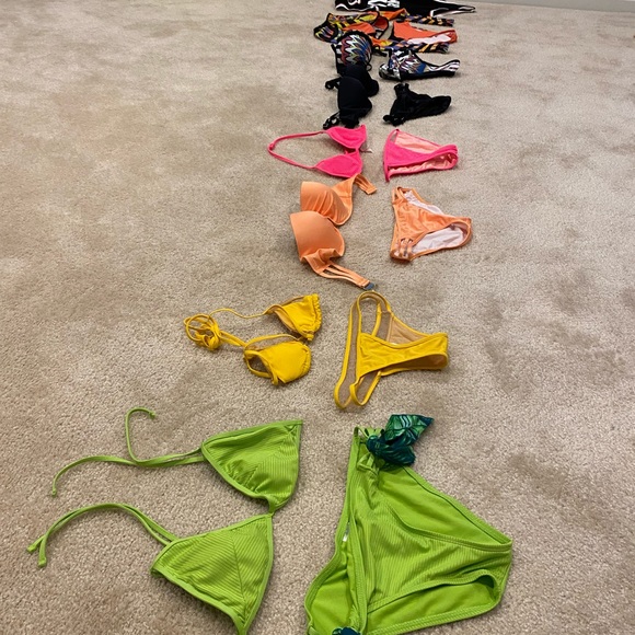 7 for 1 Victoria Secret bathing suits + 1 bodysuit + 1 beach coverup. Worn once. - Picture 2 of 11